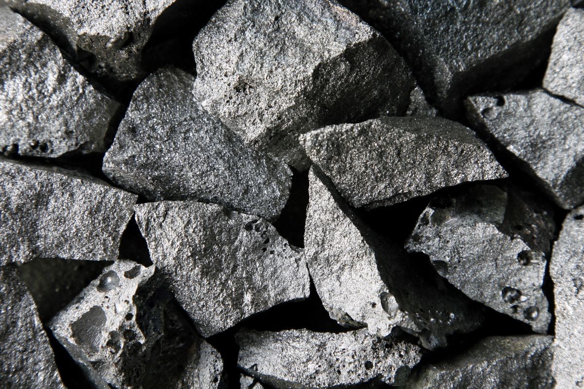 FeCr 67 C6.0 HC Ferro Chrome Alloys Wear Resistance For Steelmaking